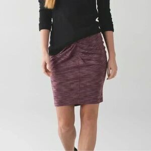 LULULEMON Women’s Size 8 &Go Where-To Skirt Heathered Bordeaux Drama